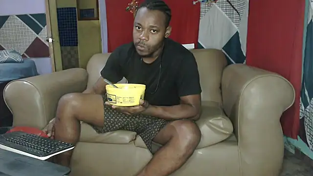Snapshot of Tirichexxx chatting on December 30, 5:55 pm Tirichexxx online show from December 30, 5:55 pm