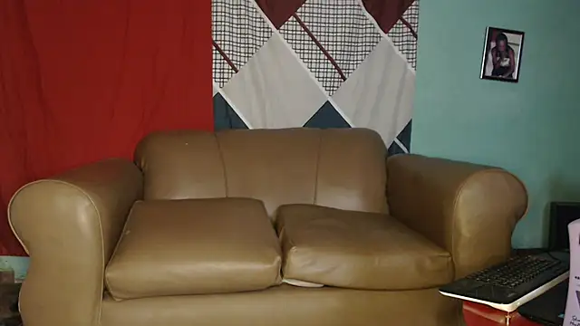 Snapshot of Tirichexxx chatting on January 12, 5:33 pm Tirichexxx online show from January 12, 5:33 pm