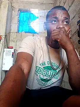 Snapshot of Tirichexxx chatting on May 6, 5:07 pm Tirichexxx online show from May 6, 5:07 pm