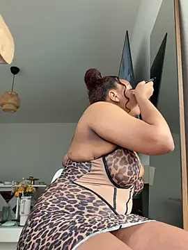 Snapshot of kataryna69 chatting on November 12, 12:38 pm kataryna69 online show from November 12, 12:38 pm