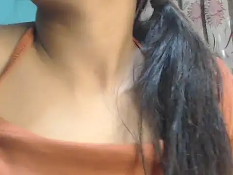 NancyRuvi online show from December 30, 3:24 pm