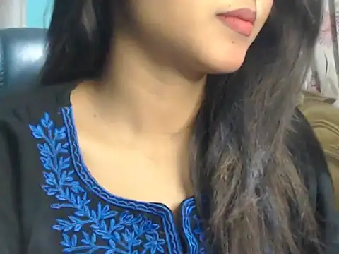 NancyRuvi online show from February 28, 3:04 pm