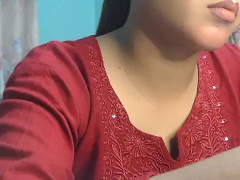 NancyRuvi online show from October 11, 4:16 pm