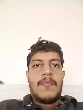 Snapshot of dzboy1994 chatting on October 13, 4:56 am dzboy1994 online show from October 13, 4:56 am