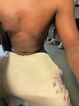 btmhotfun4 online show from April 5, 9:01 pm