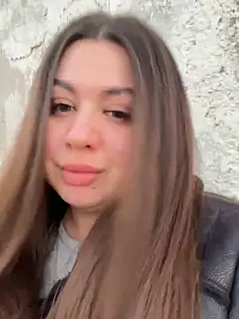 Sara Slow online show from January 14, 2:32 pm