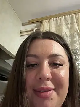 Sara Slow online show from February 25, 6:31 pm