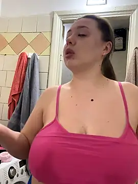 Sara Slow online show from September 25, 5:22 am