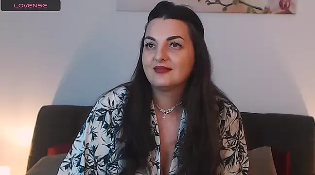 Snapshot of itsyourlady chatting on December 22, 2:06 pm itsyourlady online show from December 22, 2:06 pm