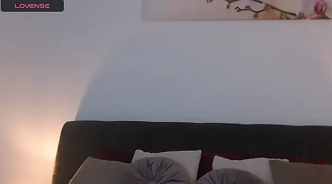 Snapshot of itsyourlady chatting on December 24, 12:55 pm itsyourlady online show from December 24, 12:55 pm