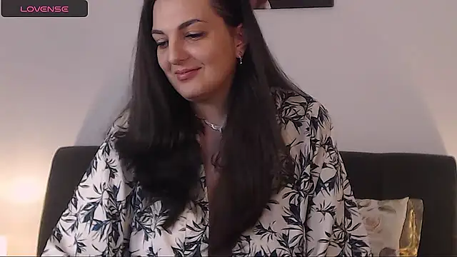 Snapshot of itsyourlady chatting on February 2, 11:51 am itsyourlady online show from February 2, 11:51 am