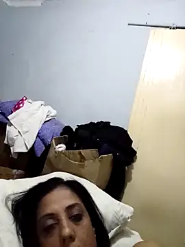 Snapshot of Mahi4luv chatting on October 18, 10:54 pm Mahi4luv online show from October 18, 10:54 pm