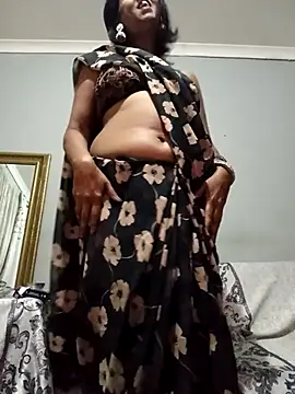 Mahi4luv online show from April 19, 8:33 pm