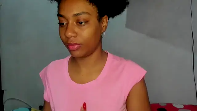 thaimy  online show from September 11, 11:10 am