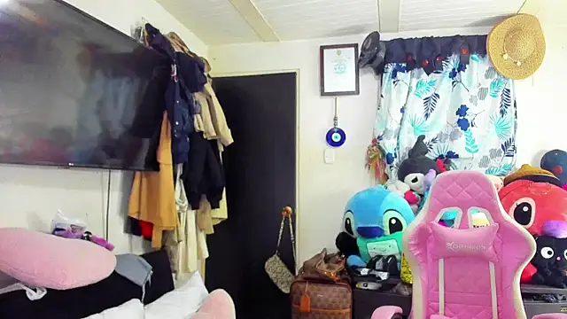 Lawrncesofiets online show from March 19, 7:27 pm