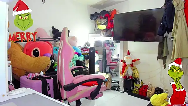 Lawrncesofiets online show from December 14, 4:34 pm