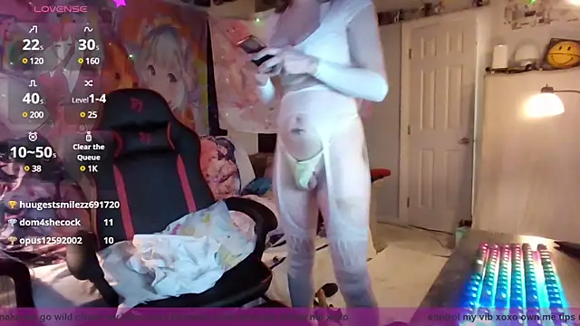 Snapshot of matildawood_cd chatting on January 22, 4:23 am matildawood cd online show from January 22, 4:23 am