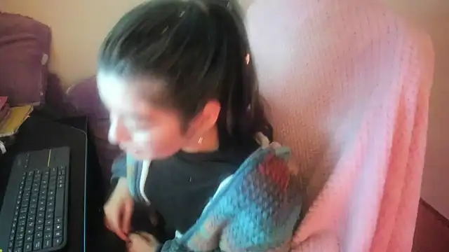 Sammysammy  online show from March 29, 6:46 am