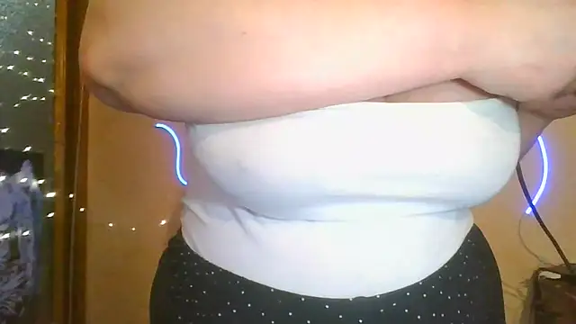 Snapshot of Mandy_Belcher chatting on June 5, 4:56 pm Mandy Belcher online show from June 5, 4:56 pm