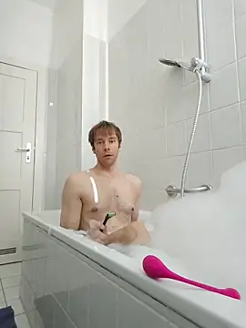 fit ass 2021 online show from June 7, 5:06 pm