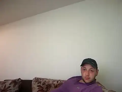 Snapshot of Flakka95 chatting on April 16, 3:18 am Flakka95 online show from April 16, 3:18 am