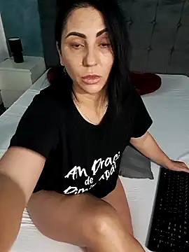 Snapshot of charrlote_love chatting on May 7, 2:11 pm charrlote love online show from May 7, 2:11 pm