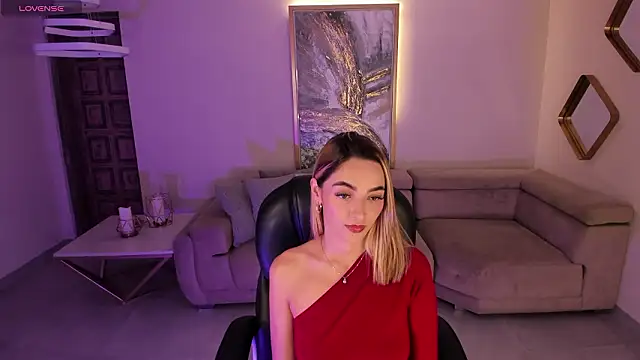 MelissaMoore  online show from February 24, 2:31 am