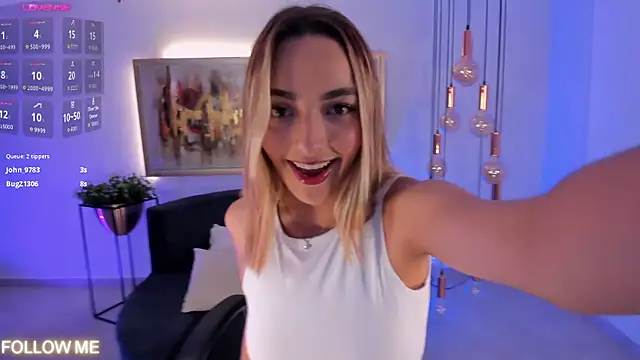 MelissaMoore  online show from March 6, 3:03 am