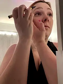 Patriciamoura69 online show from December 2, 5:15 pm