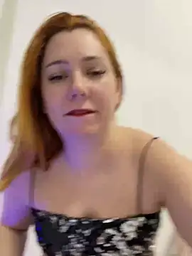 Patriciamoura69 online show from January 7, 11:56 pm