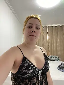 Patriciamoura69 online show from February 26, 5:50 pm