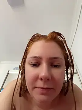 Patriciamoura69 online show from July 13, 2:53 pm