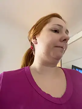 Patriciamoura69 online show from July 19, 2:54 pm