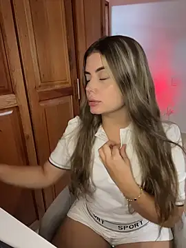 Miss valeriaa online show from March 8, 7:06 pm