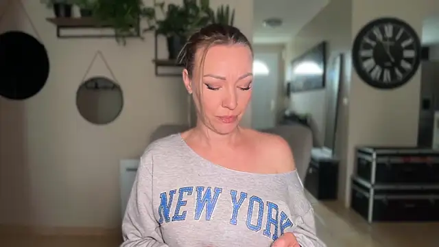 Sacha-xx online show from March 3, 10:54 am