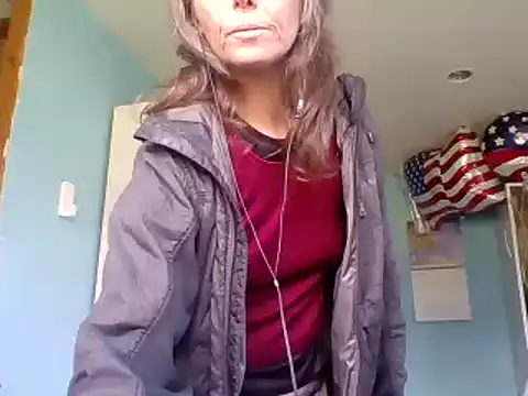 Snapshot of SexyRach75 chatting on May 27, 2:58 pm SexyRach75 online show from May 27, 2:58 pm