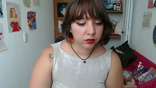 Snapshot of soynanabela28 chatting on October 6, 5:21 pm soynanabela28 online show from October 6, 5:21 pm