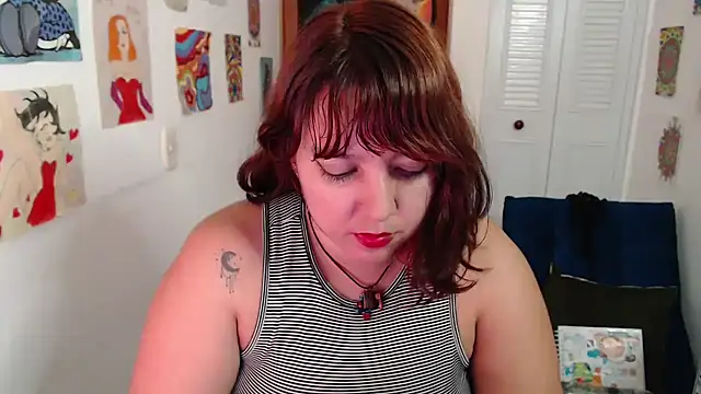 soynanabela28 online show from April 21, 2:51 am