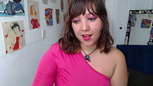Snapshot of soynanabela28 chatting on June 1, 3:47 pm soynanabela28 online show from June 1, 3:47 pm