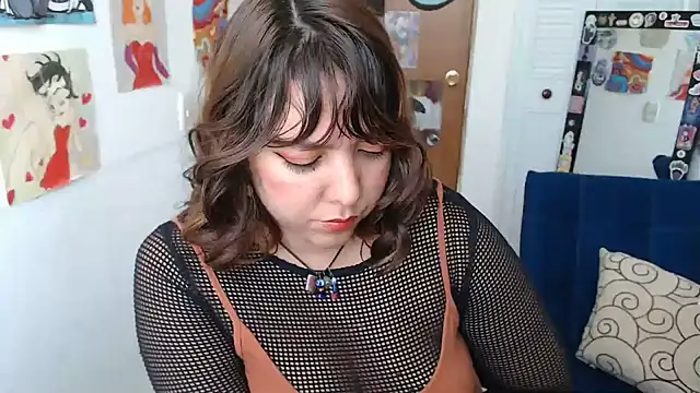 Snapshot of soynanabela28 chatting on June 11, 3:54 pm soynanabela28 online show from June 11, 3:54 pm