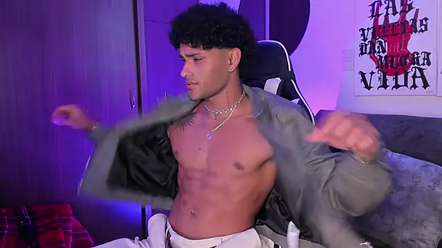 Alessandro Vanni online show from April 13, 9:31 pm