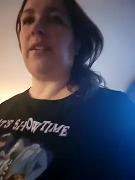 Snapshot of Canadian_BBW chatting on January 13, 4:30 pm Canadian BBW online show from January 13, 4:30 pm