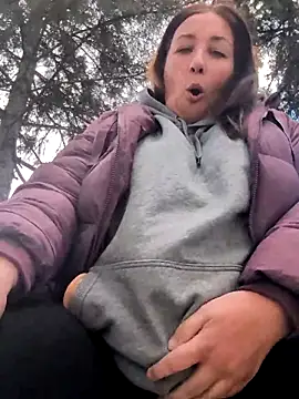 Snapshot of Canadian_BBW chatting on March 21, 9:45 pm Canadian BBW online show from March 21, 9:45 pm