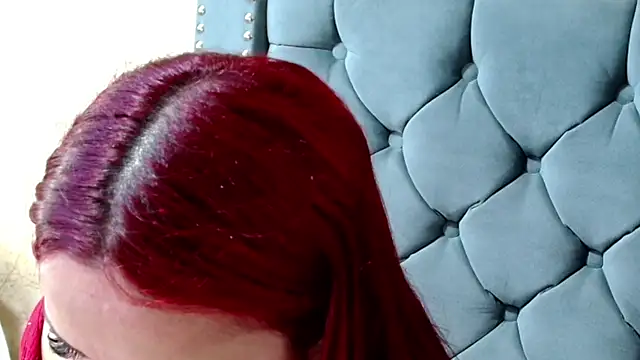 Imannejulienne online show from February 22, 2:34 am