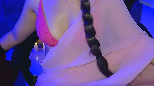 Snapshot of aliyadsouza chatting on July 20, 5:59 pm aliyadsouza online show from July 20, 5:59 pm