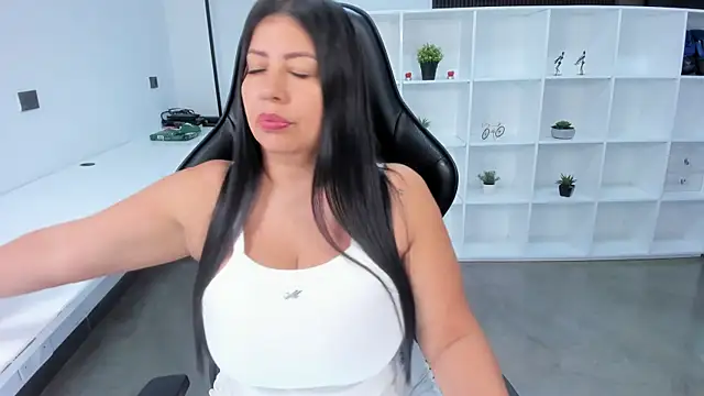 natural bigboobs online show from November 9, 7:34 pm