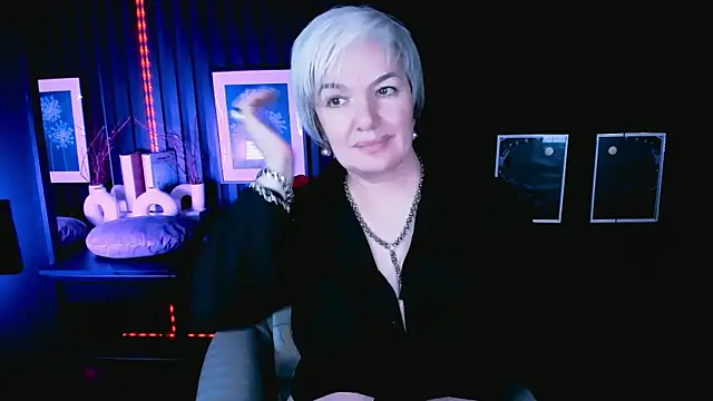 CarmenSoft online show from July 25, 5:16 am