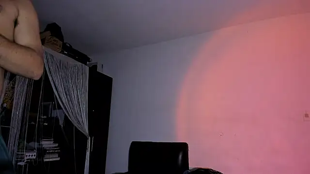 Snapshot of ares_sexxx chatting on June 2, 12:56 am ares sexxx online show from June 2, 12:56 am