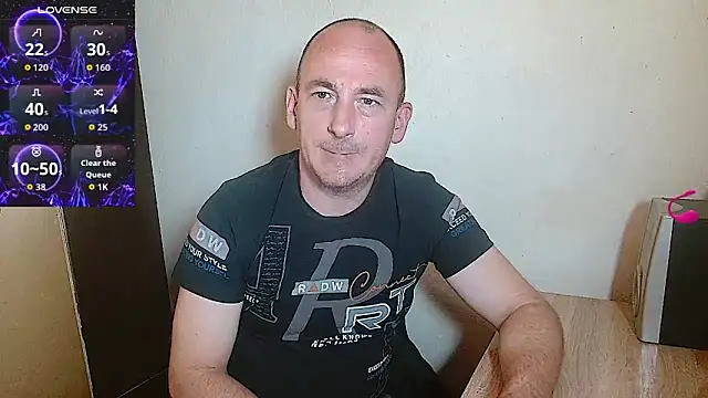Snapshot of Johan___Barker chatting on May 29, 11:08 am Johan Barker online show from May 29, 11:08 am
