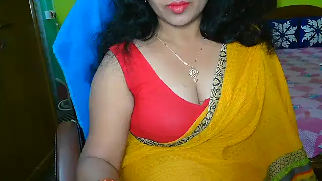 Snapshot of Anushka_21 chatting on December 20, 7:50 pm Anushka 21 online show from December 20, 7:50 pm